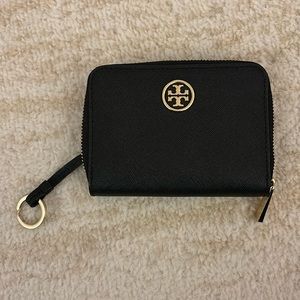 Tory Burch small wallet/ coin and key hold-er!